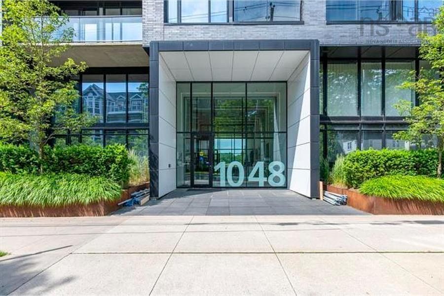 1st image of 1048 Wellington St #804