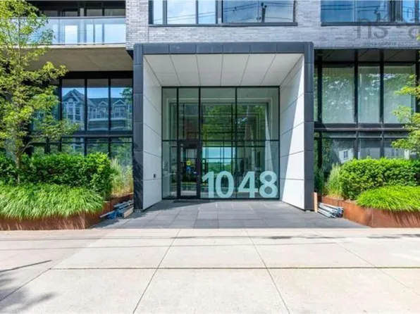 1048 Wellington St #804, Halifax, NS B3H 0C2