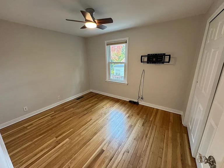 3420 W Bertona St — Photo 22