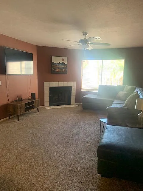 2032 Mesquite Ln #D301