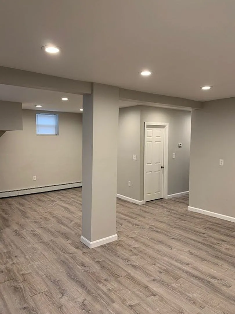 823 River Ave — Photo 1