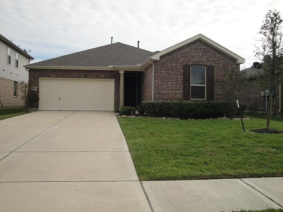 1st image of 2751 Lomelina Ln
