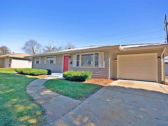 2nd image of 2524 Skokie Dr