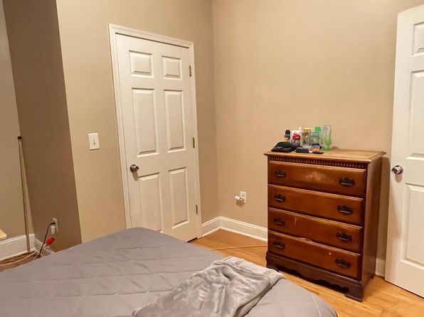 1303 Irving St NW #1A