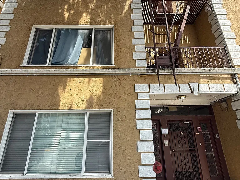 437-443 Hartford LLC "Hartford Hills" — Photo 9
