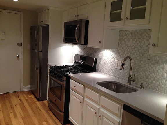 4th image of 233 W 16th St APT Gn