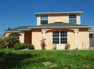 160 Coconut Dr, Indialantic, FL 32903