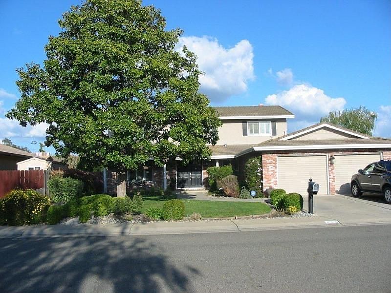 1st image of 710 Atherton Dr