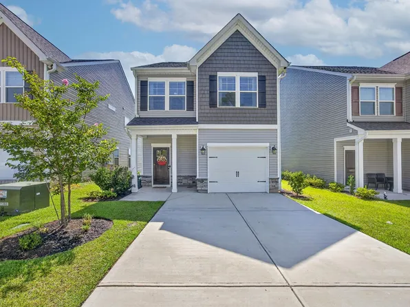 1034 Crescent Moon Loop, Hopkins, SC 29061