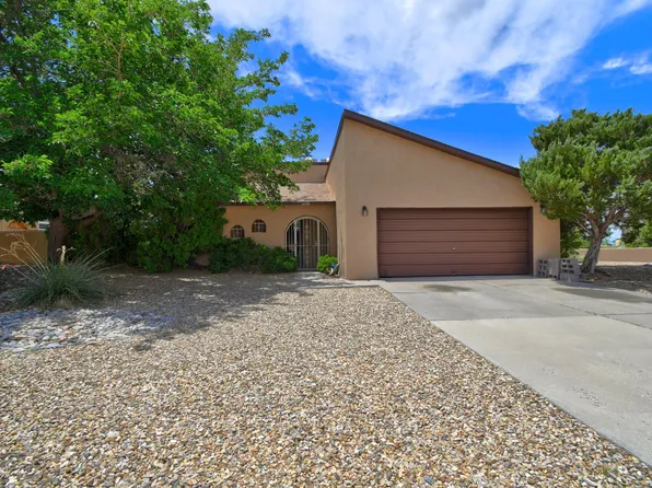 1729 Monte Largo Dr NE, Albuquerque, NM 87112