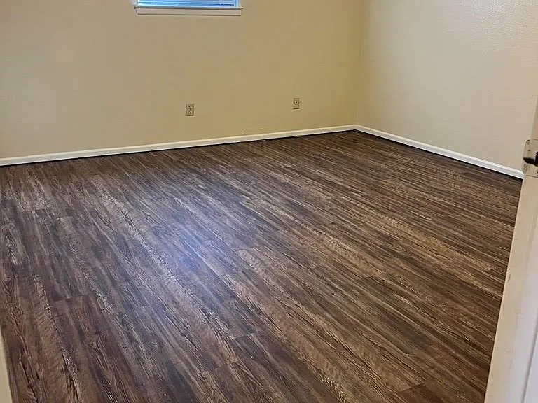 6819 Ector Ave — Photo 4