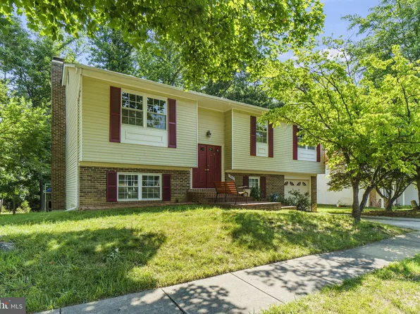 7962 Arden Ct, Dunn Loring, VA 22027