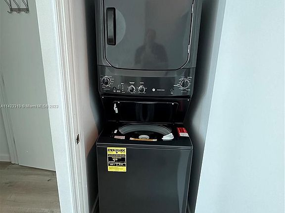 5th image of 500 Brickell Ave APT 3504