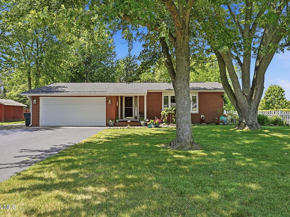 1st image of 7832 Township Road 237