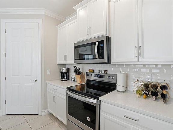 5th image of 28378 Captiva Shell LOOP