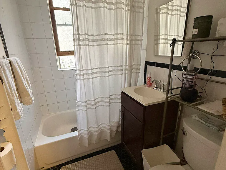 43 Hicks St #6 — Photo 6