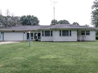 55138 Butternut Rd, South Bend, IN 46628