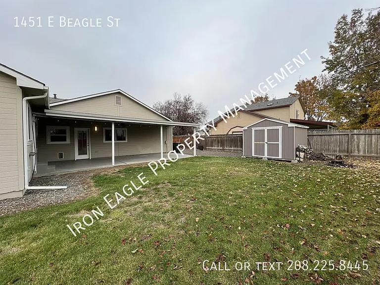 1451 E Beagle St — Photo 23