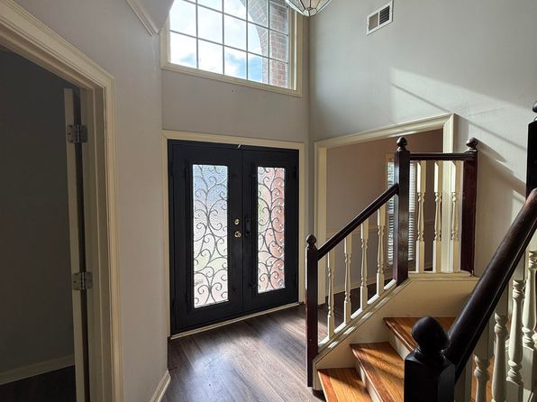 1626 Belledeer Dr E, Cordova, TN 38016