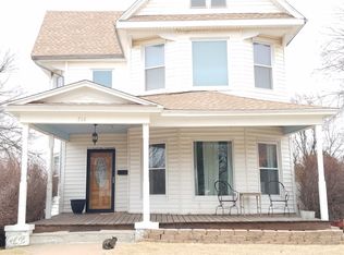 714 Elm St, Pawnee, OK 74058