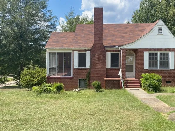 114 S 13th Ave, Lanett, AL 36863