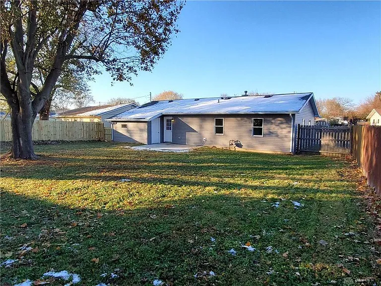 1015 Boylan Dr — Photo 11