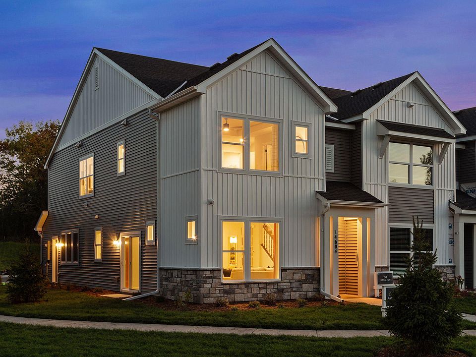 1st image of 14456 Twin Lakes Cir