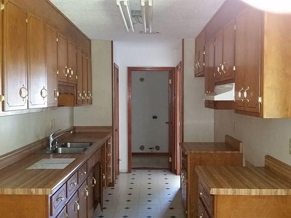 5th image of 5229 Westwind Cir