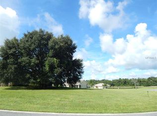 100 Fairway Cir, Umatilla, FL 32784