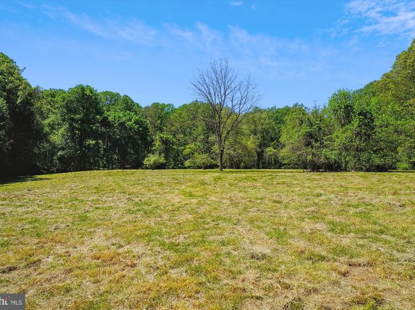 19900 New Hampshire Ave, Brinklow, MD 20862
