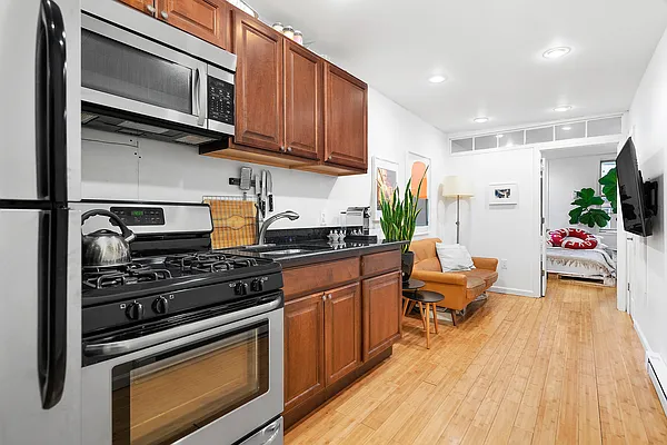 Rented by Compass | media 8