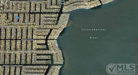 Sailboat Direct Access Canal home