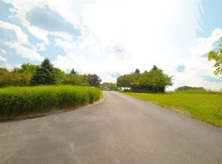 1396 Arrowhead Ln, Mount Vernon, IA 52314