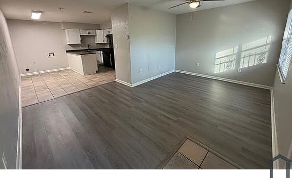 2nd image of 919 NW 40th Ave