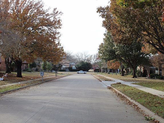 5th image of 921 Tupelo Dr