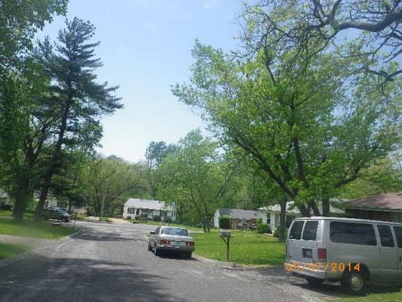 5th image of 7837 Tuxedo Ct