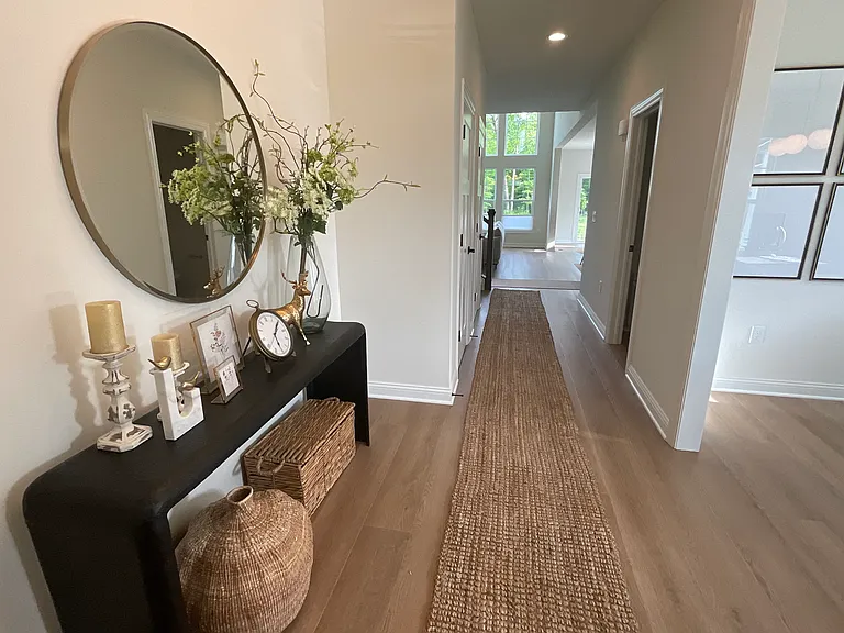 7081 Aster Way — Photo 3
