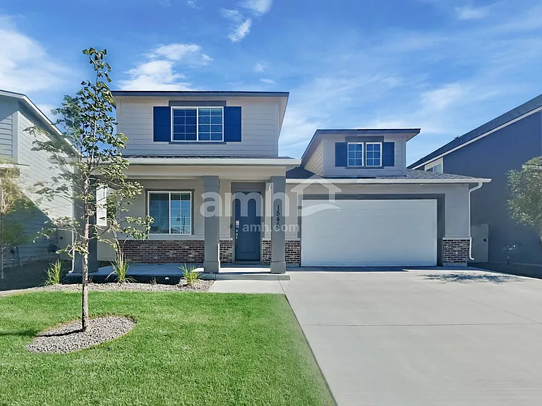 1546 N Alderleaf Ave — Photo 1