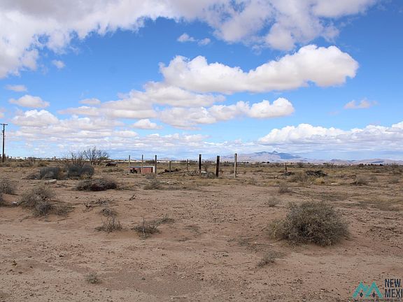 4th image of Campana Rd SE