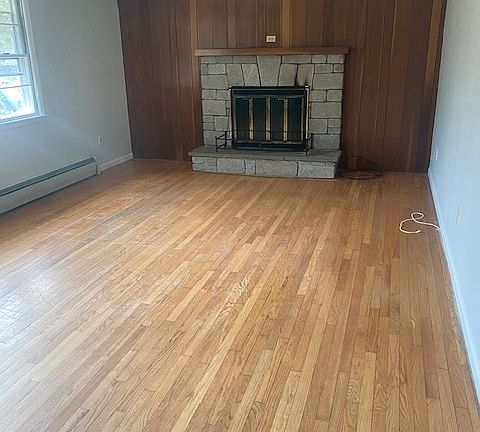 3rd image of 14 Westview Road