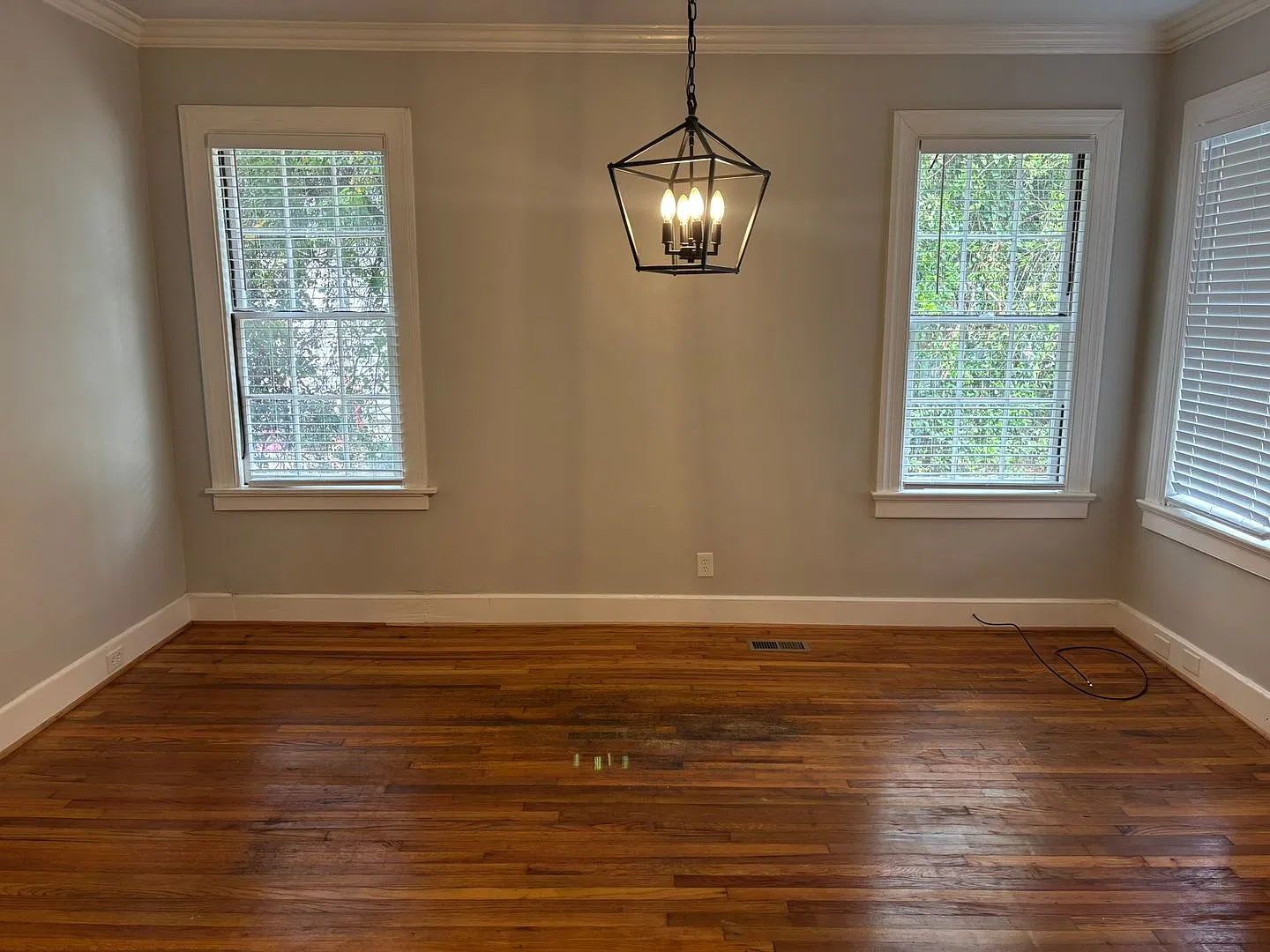 Eberhart Avenue 1219 — Photo 4