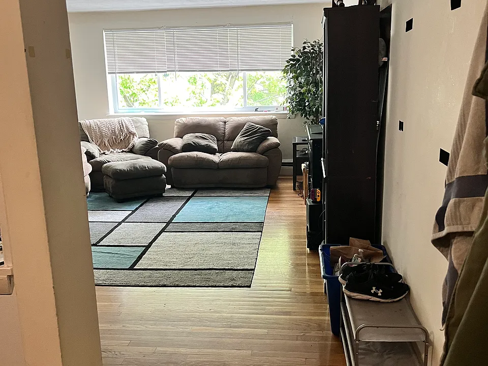 21 Radcliffe Rd #3F