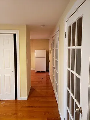 Rented by Dekom Inc. | media 31