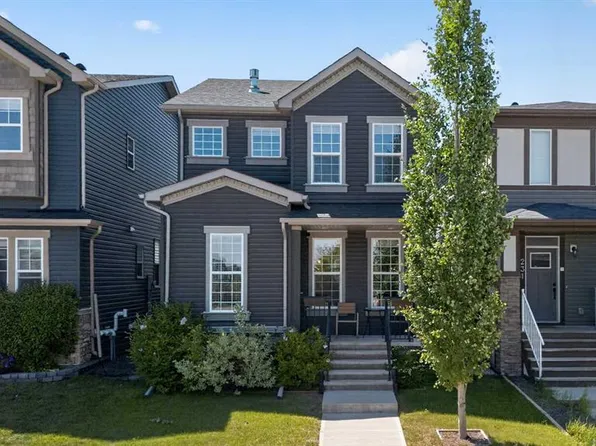 235 E Evanscrest Way NW, Calgary, AB T3P 0S2