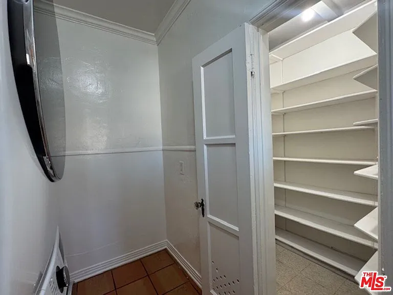 8283 W 4th St — Photo 17