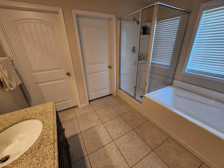 11200 Mickelson Dr — Photo 27