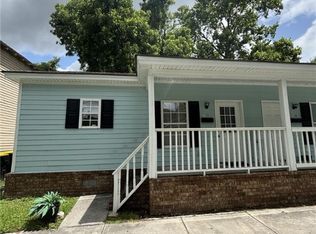 1126 Collins St, Savannah, GA 31404