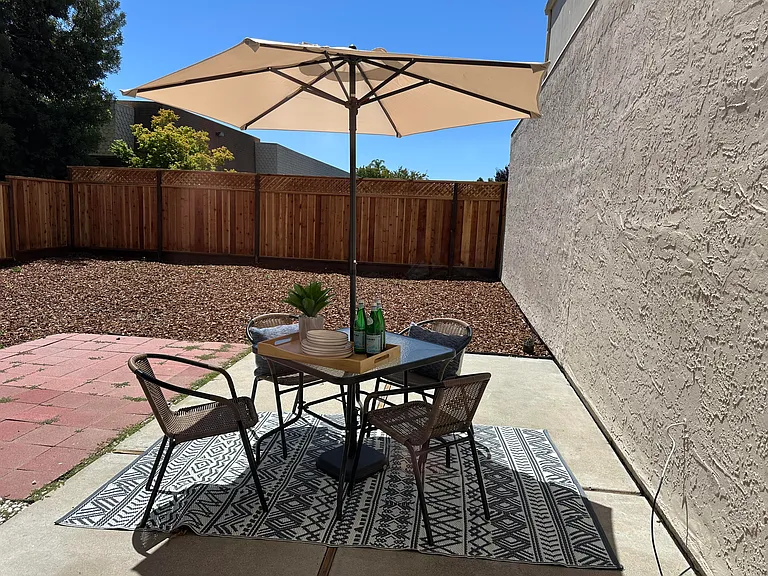 3133 Acorn Ct — Photo 22