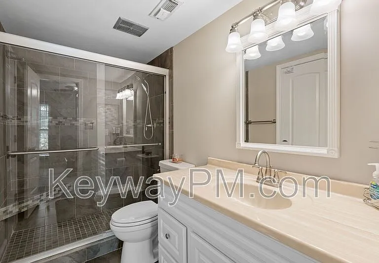 547 Pheasant Run Dr — Photo 7