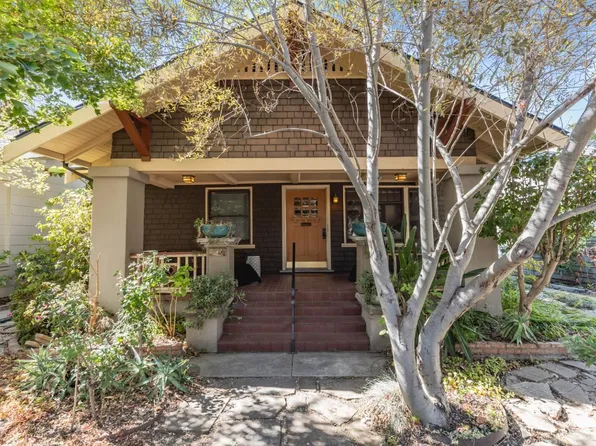 2482 41st St, Sacramento, CA 95817